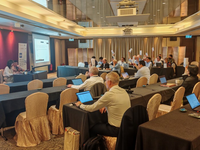 全会照片新.jpg 全会照片新.jpg